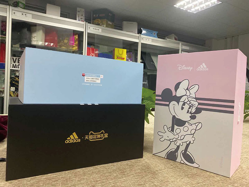 02-adidas-定制禮盒-01